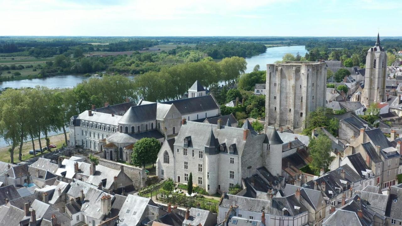 La Loge , Nuit Insolite Au Chateau De بوجُنسي المظهر الخارجي الصورة